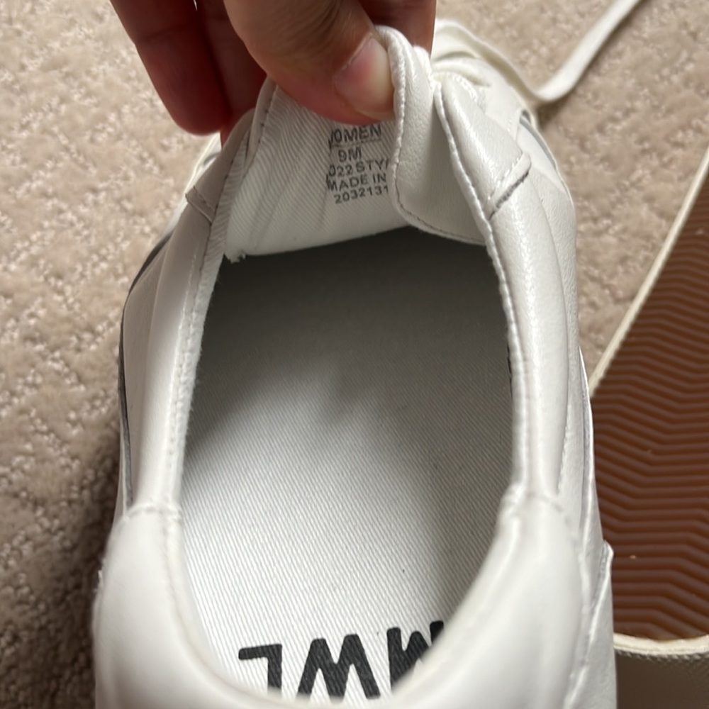 Madewell white leather sneakers - Picture 3 of 4